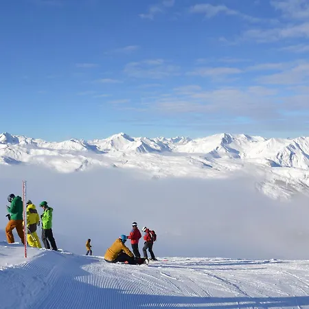 2 Pieces Montagne Pour 6p, Pieds Des Pistes, Equipe, Les Allues - Fr-1-182-105 * Meribel